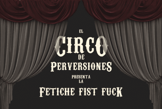 Fetiche fist fuck, la mano entra hasta el fondo.